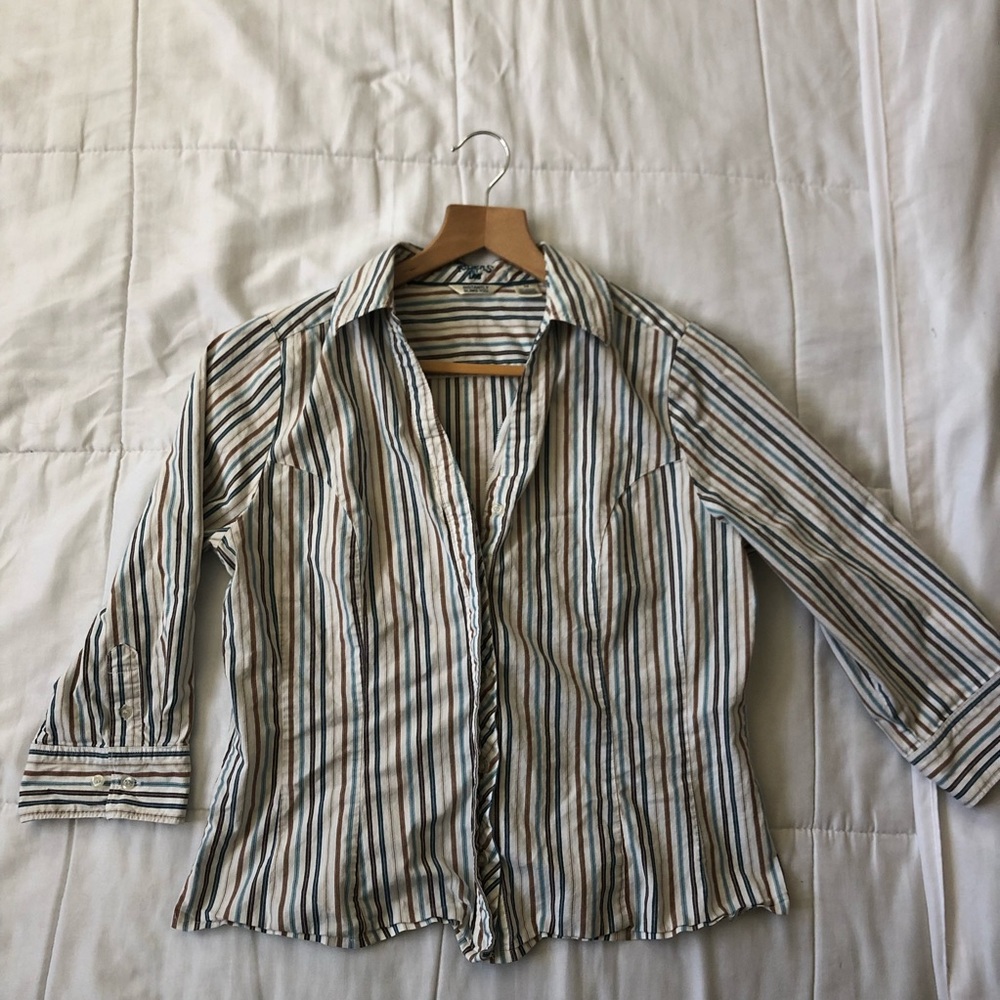 Lee Instantly Slims You Women Long Sleeve Button
